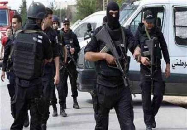 بازداشت 630 نفر در جریان ناآرامی های شبانه تونس بازداشت 630 نفر در جریان ناآرامی های شبانه تونس