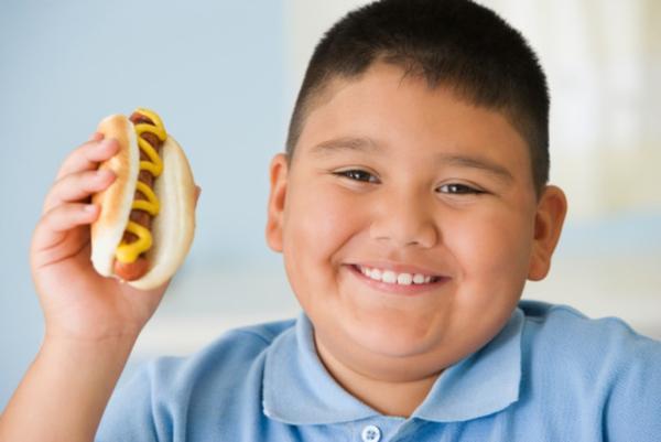 توصیه هایی برای مهار چاقیِ کودکان